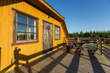 Фото номера Четырехместный номер Кемпинги Vetsi Talli Holiday Village г. Kassari 2
